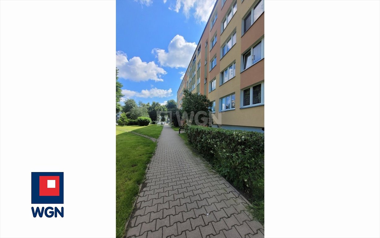 Jasna kawalerka 24 m2 z rozkładowym układem i dużymi oknami Kalisz, Widok  24m2 Foto 1
