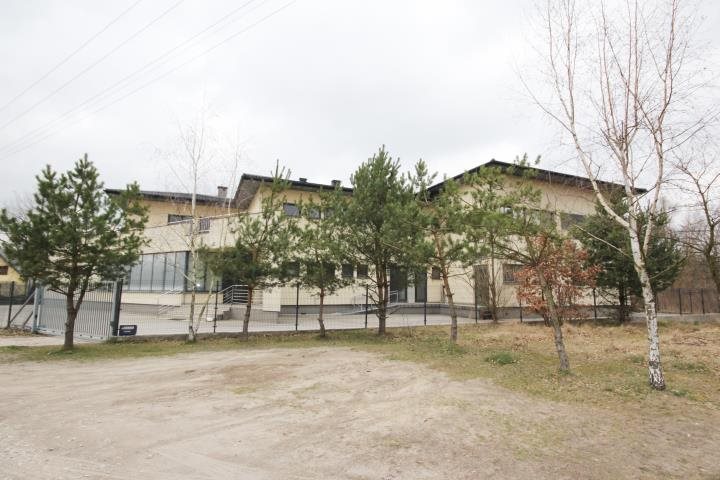 Budynek produkcyjno-usługowy 1100 m² z magazynami i biurami Otwock  1 100m2 Foto 1