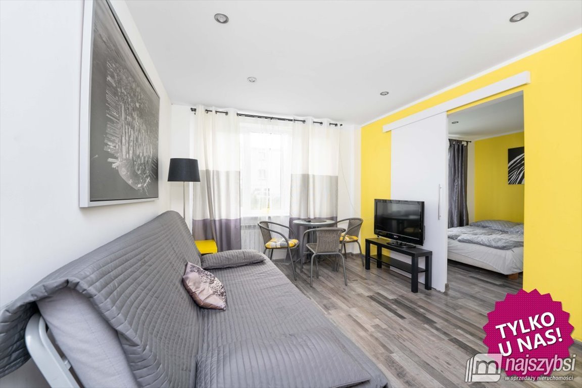 Pensjonat 258 m2 z 10 pokojami i tarasem - polecam Międzywodzie, Centrum, Klonowa  258m2 Foto 1