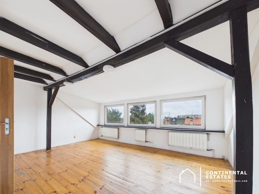 Dom w zabudowie szeregowej z potencjałem, 208 m2, garaż Wrocław  208m2 Foto 1