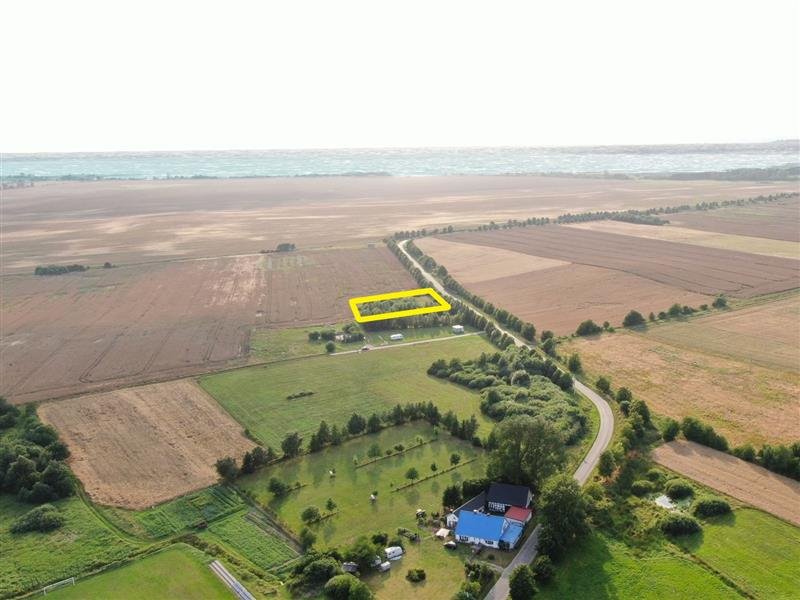 Działka budowlana 2000 m² w spokojnej okolicy nad morzem Barzowice, Barzowice  2 000m2 Foto 1