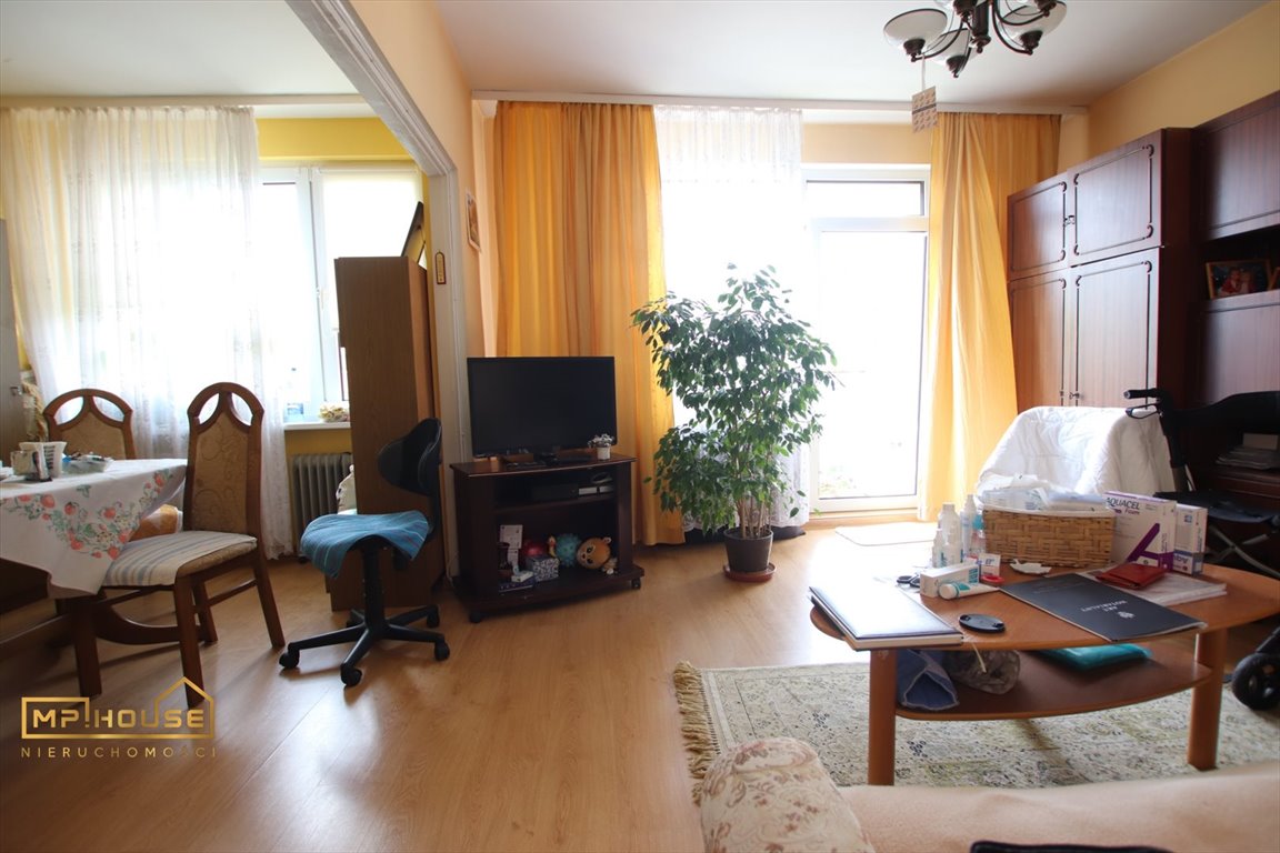Mieszkanie trzypokojowe na sprzedaż Wałbrzych, Piaskowa Góra  52m2 Foto 1