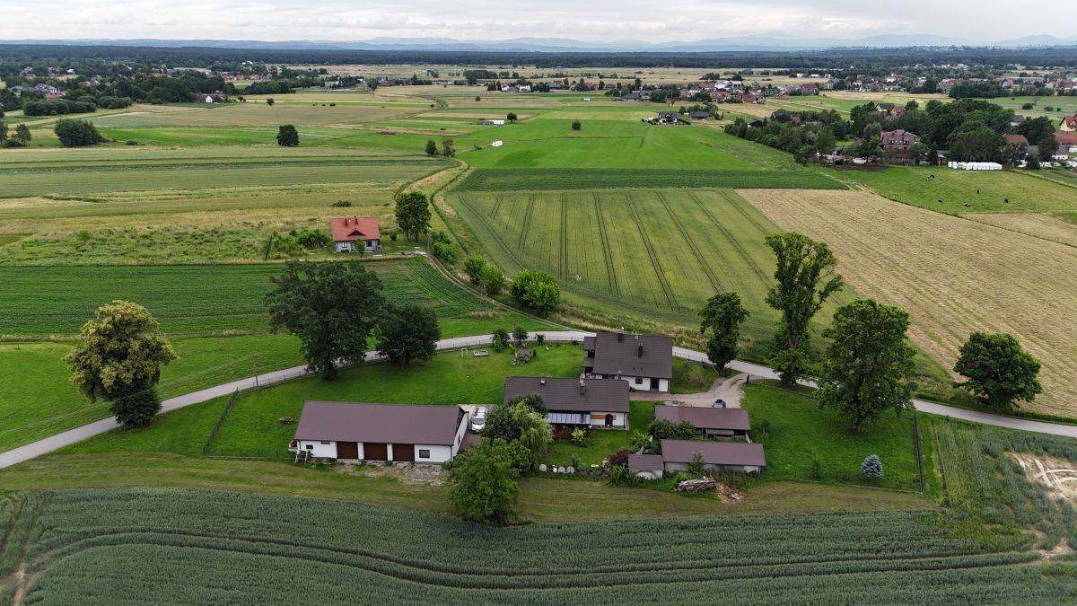 Lokal użytkowy na sprzedaż Wola Batorska  270m2 Foto 2