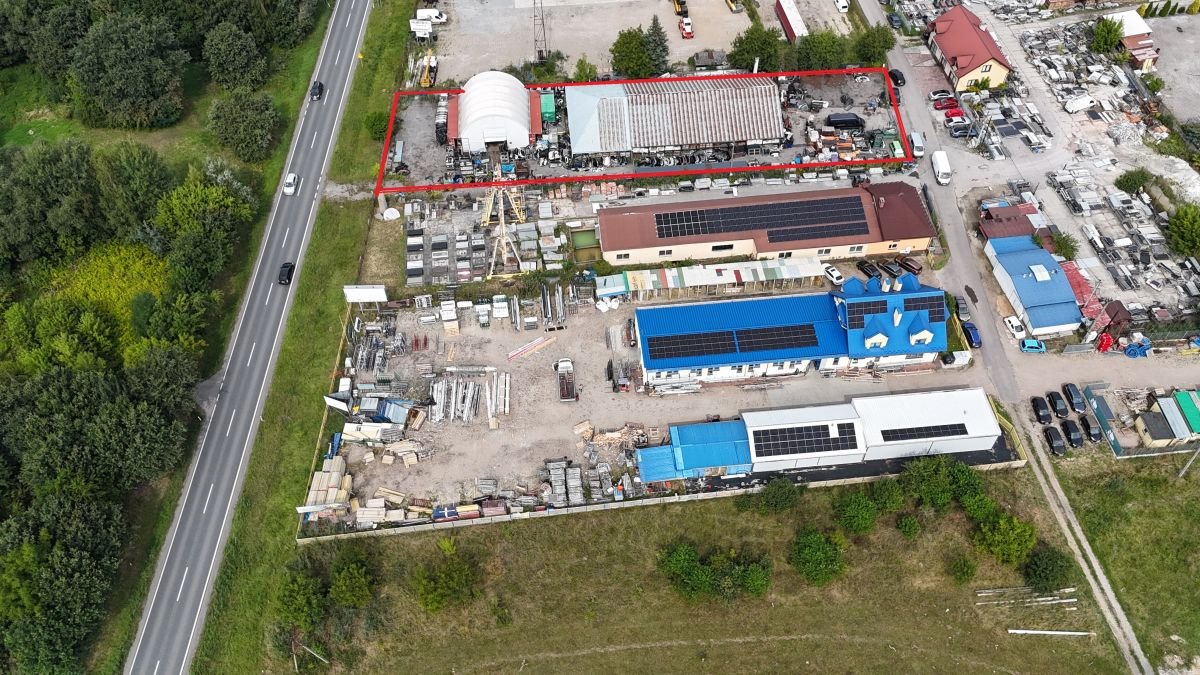 Na sprzedaż pawilon usługowy z dużym potencjałem inwestycyjnym: Niepołomice: Droga krajowa 75
