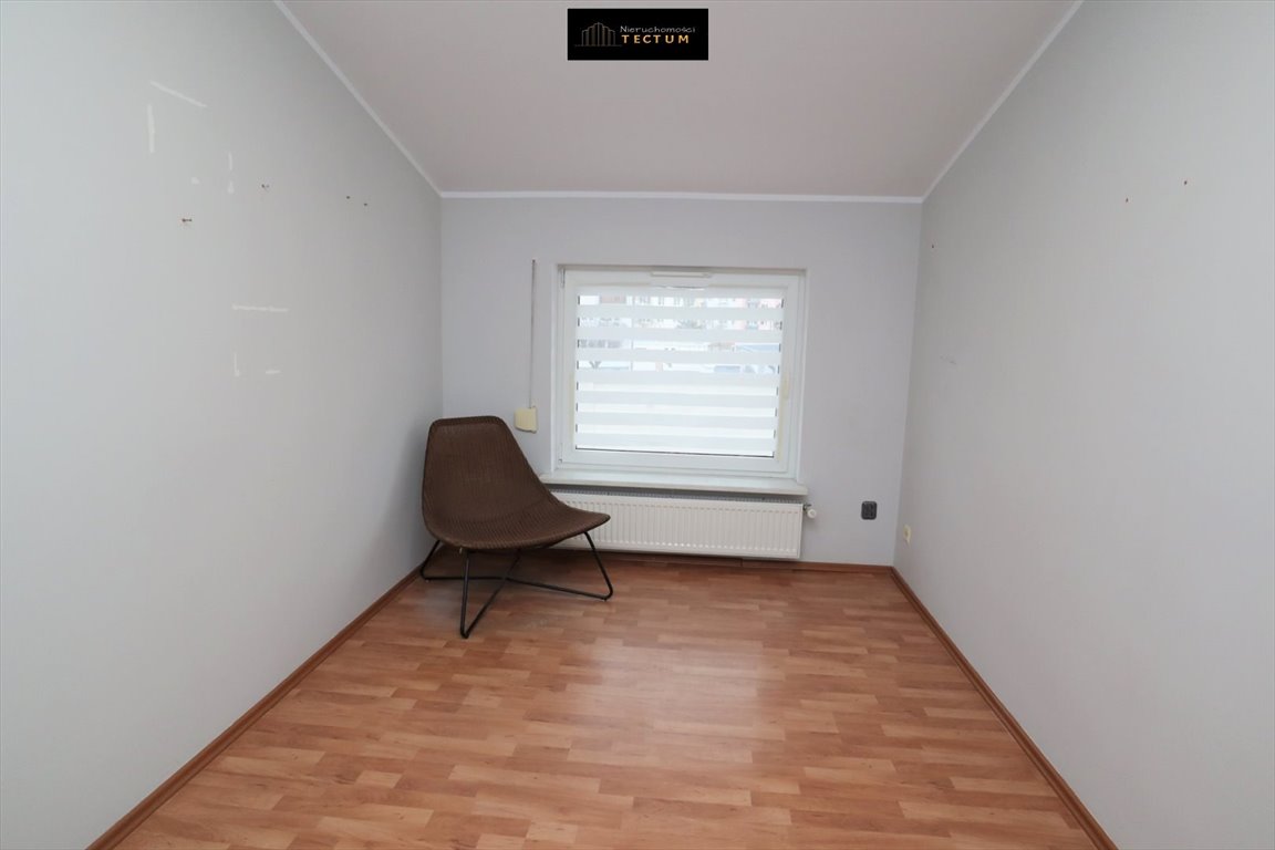 Lokal biurowy 11,3 m² w centrum Wągrowca z parkingiem Wągrowiec  11m2 Foto 1