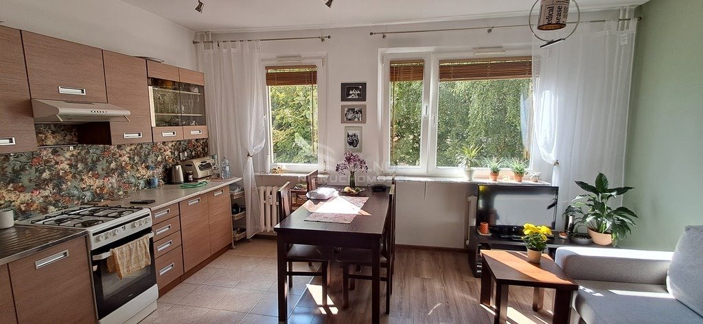 Mieszkanie dwupokojowe na sprzedaż Cieszyn, Stanisława Moniuszki  46m2 Foto 1