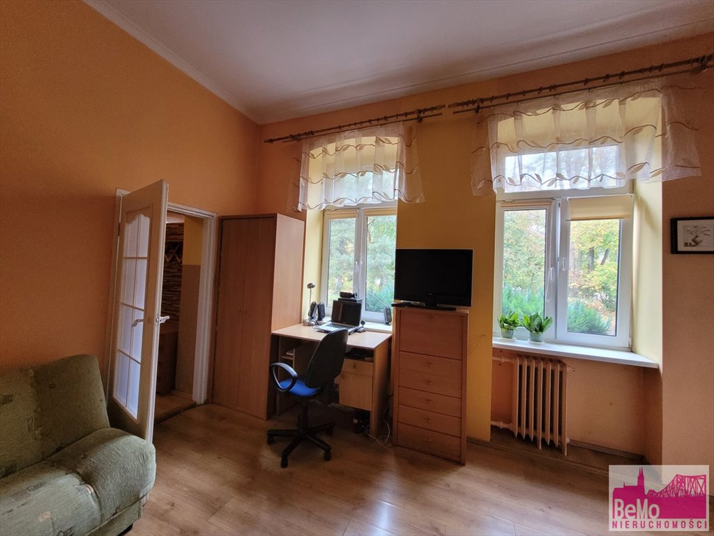 Mieszkanie dwupokojowe na sprzedaż Chełmica Duża  75m2 Foto 3