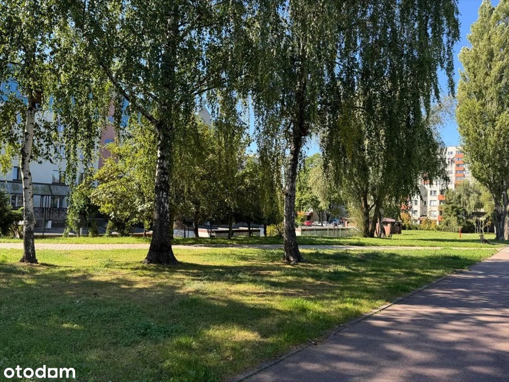 Mieszkanie trzypokojowe na sprzedaż Tychy, N, Piłsudskiego  65m2 Foto 1