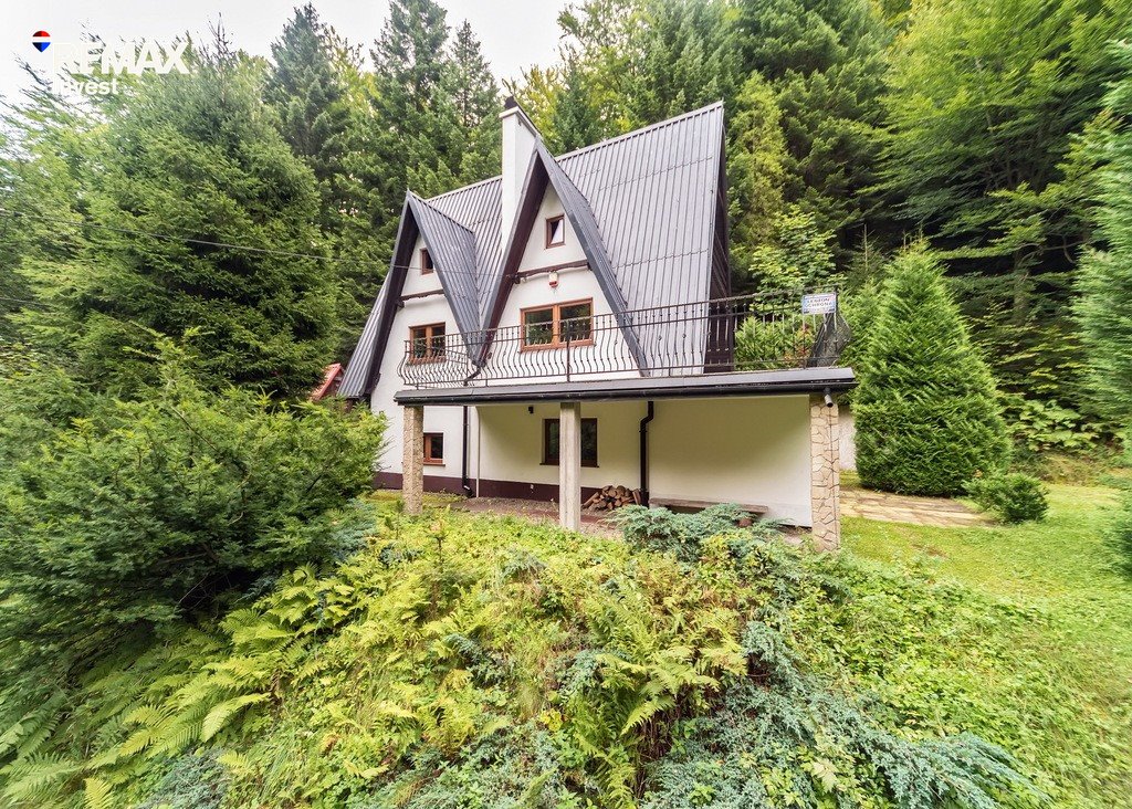 Dom w lesie Rzyki 243 m², inwestycja lub dom marzeń Rzyki, Osiedle Potrójna 39  243m2 Foto 1