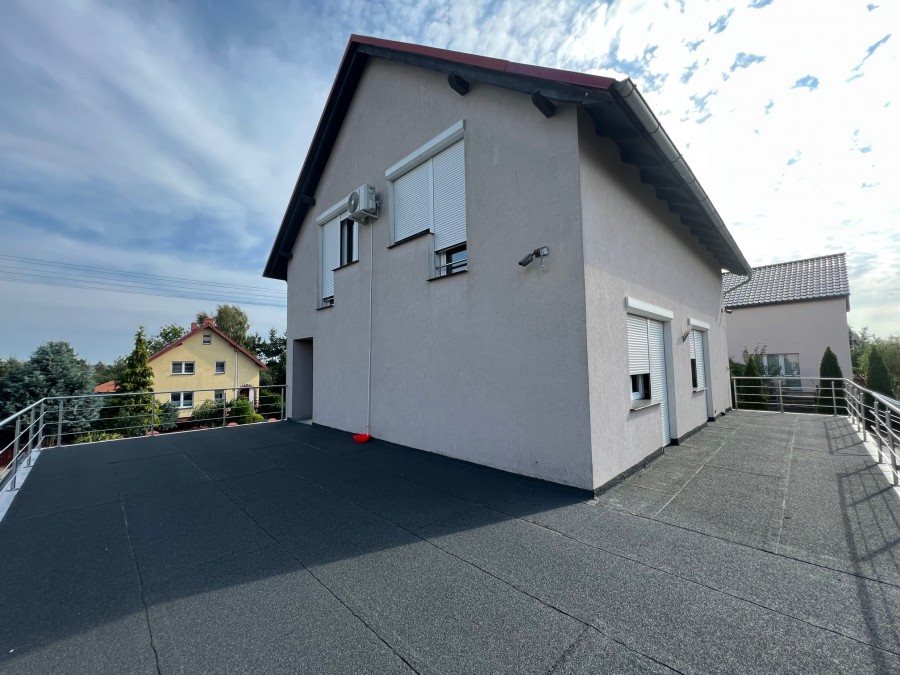 Nowoczesna Willa z garażem, pompa ciepła, blisko jeziora Dobiegniew  261m2 Foto 1