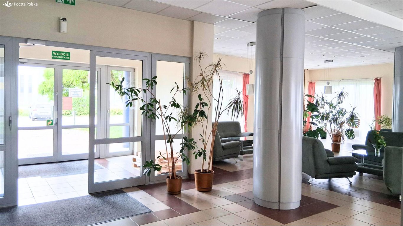 Wynajmę przestronne biura i klinikę 2126 m² w Komornikach Komorniki, Polna  2 126m2 Foto 1