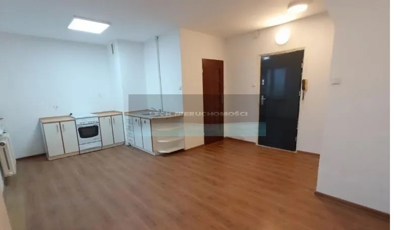 Gotowe do aranżacji 2-pokojowe mieszkanie z balkonem na Ursynowie Warszawa, Ursynów, Wiolinowa  42m2 Foto 1