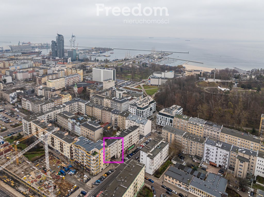 Mieszkanie dwupokojowe na sprzedaż Gdynia, Śródmieście, Antoniego Abrahama  59m2 Foto 1