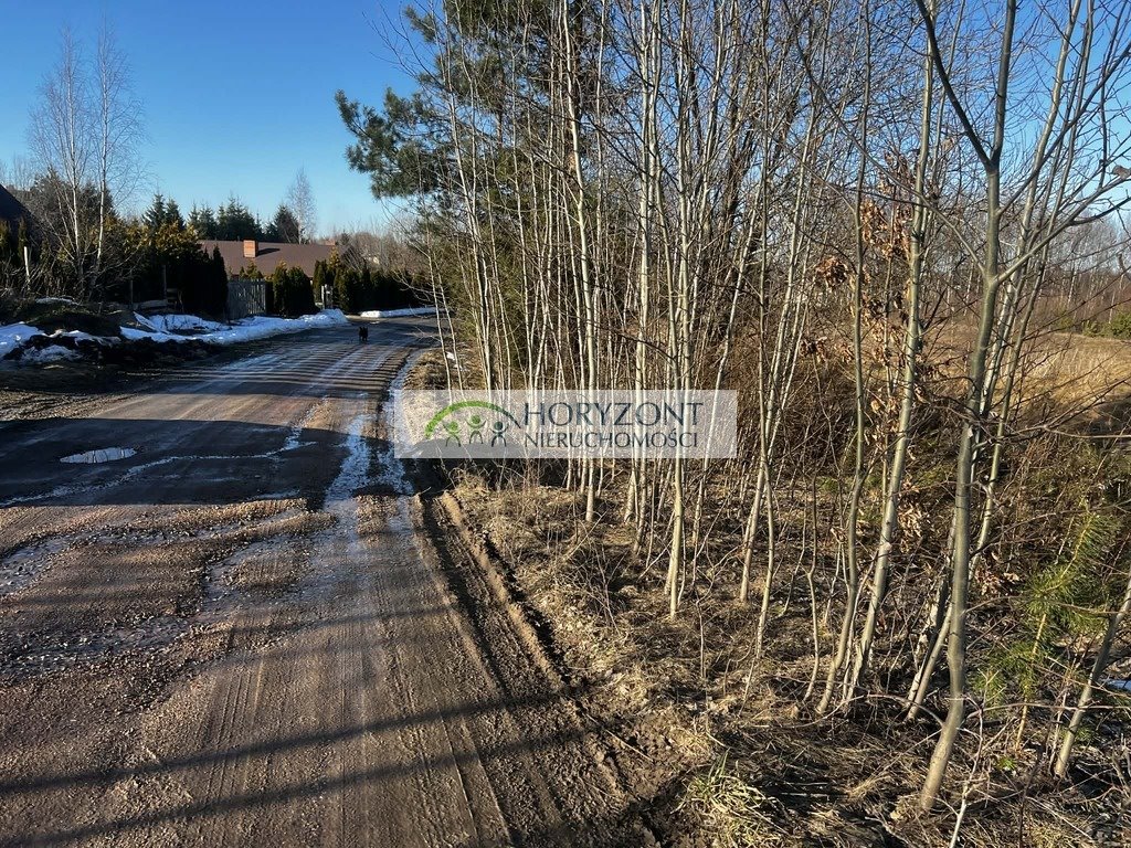 Działka 1059 m2 z warunkami zabudowy, las i blisko Trójmiasta Szarłata  1 059m2 Foto 1