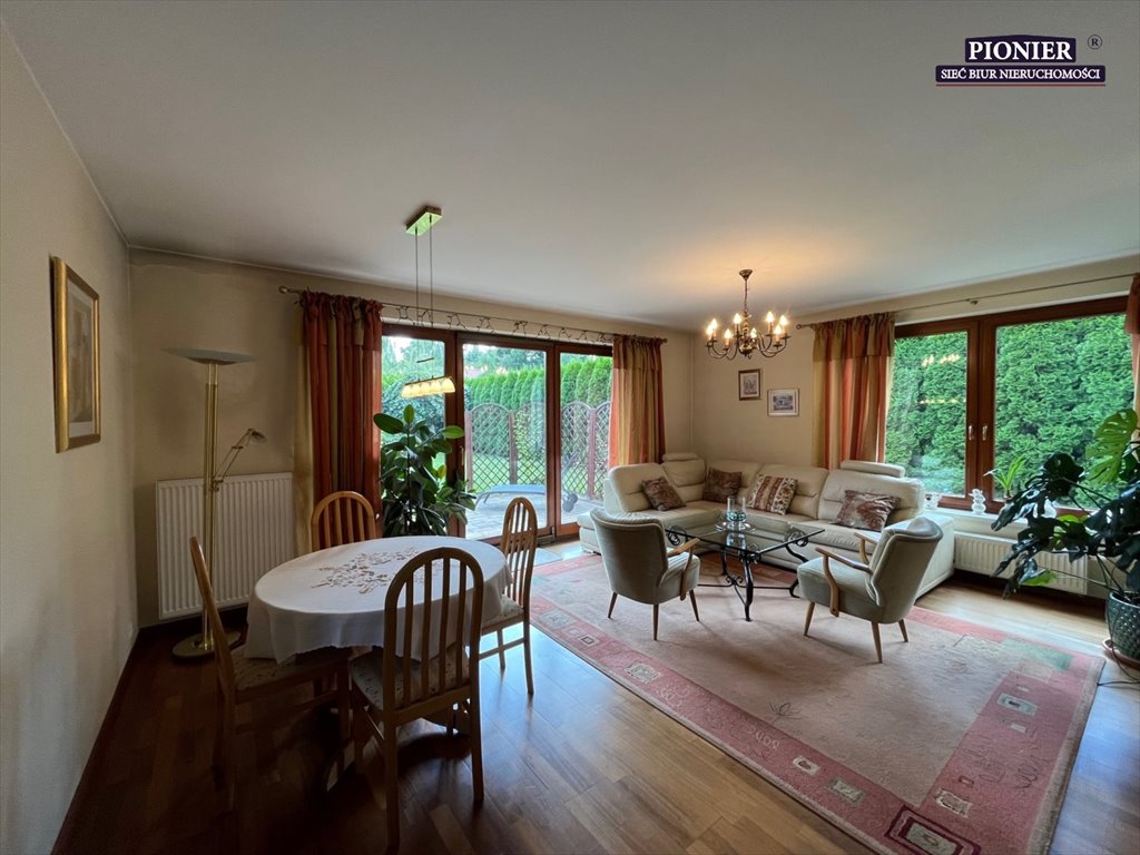 Dom na sprzedaż Ustroń  180m2 Foto 1