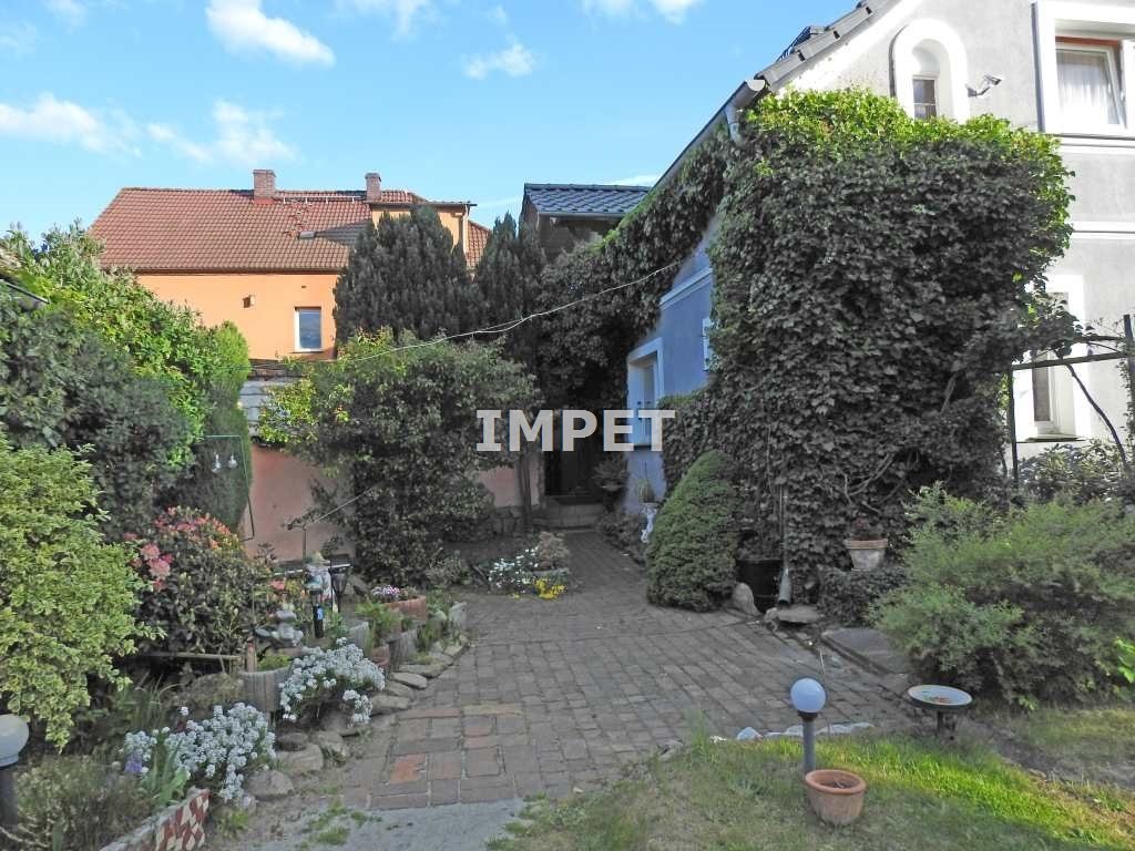 Zabytkowy dom 120 m2 z garażem i ogrodem w Ruszowie Ruszów  120m2 Foto 1