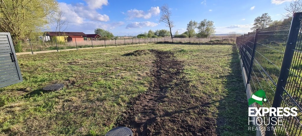 Działka inwestycyjna na sprzedaż Wierzbno, Jeziorna  706m2 Foto 2