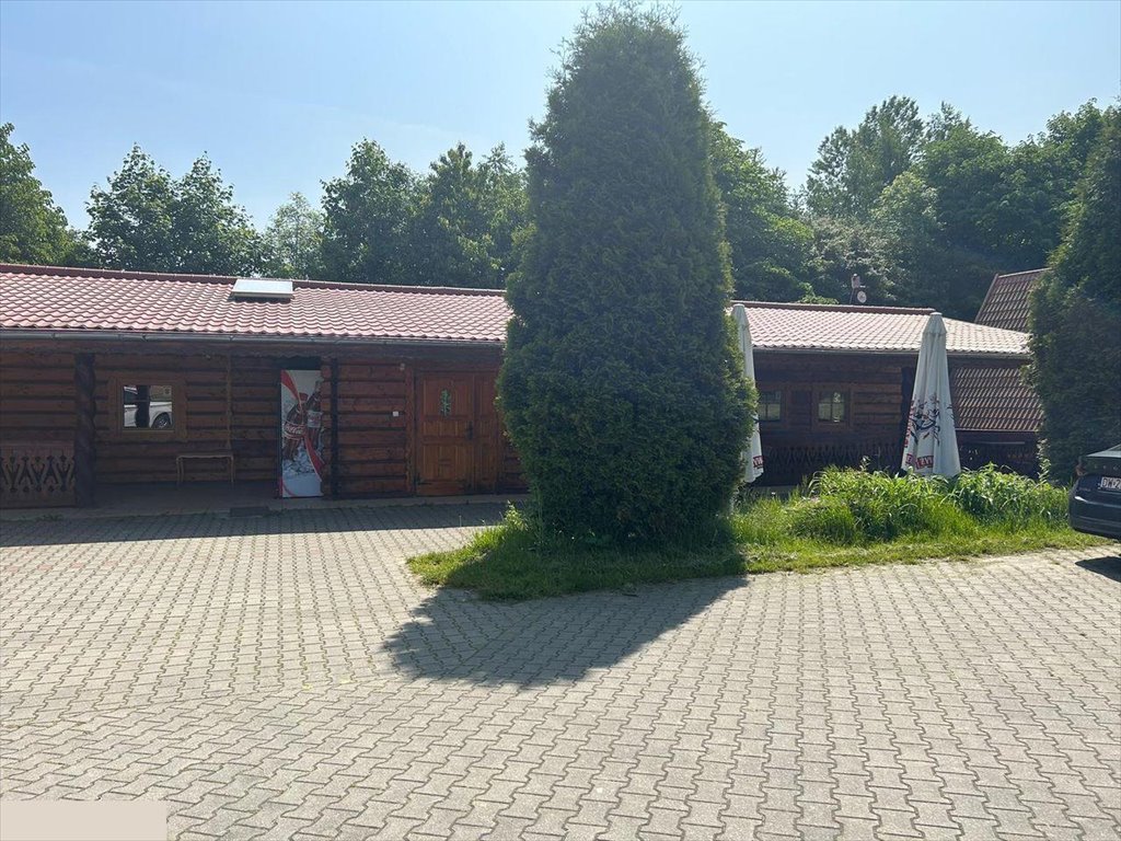Polecam w pełni wyposażoną karczmę 254 m² z parkingiem i domkami w górach Pokrzywna  254m2 Foto 1