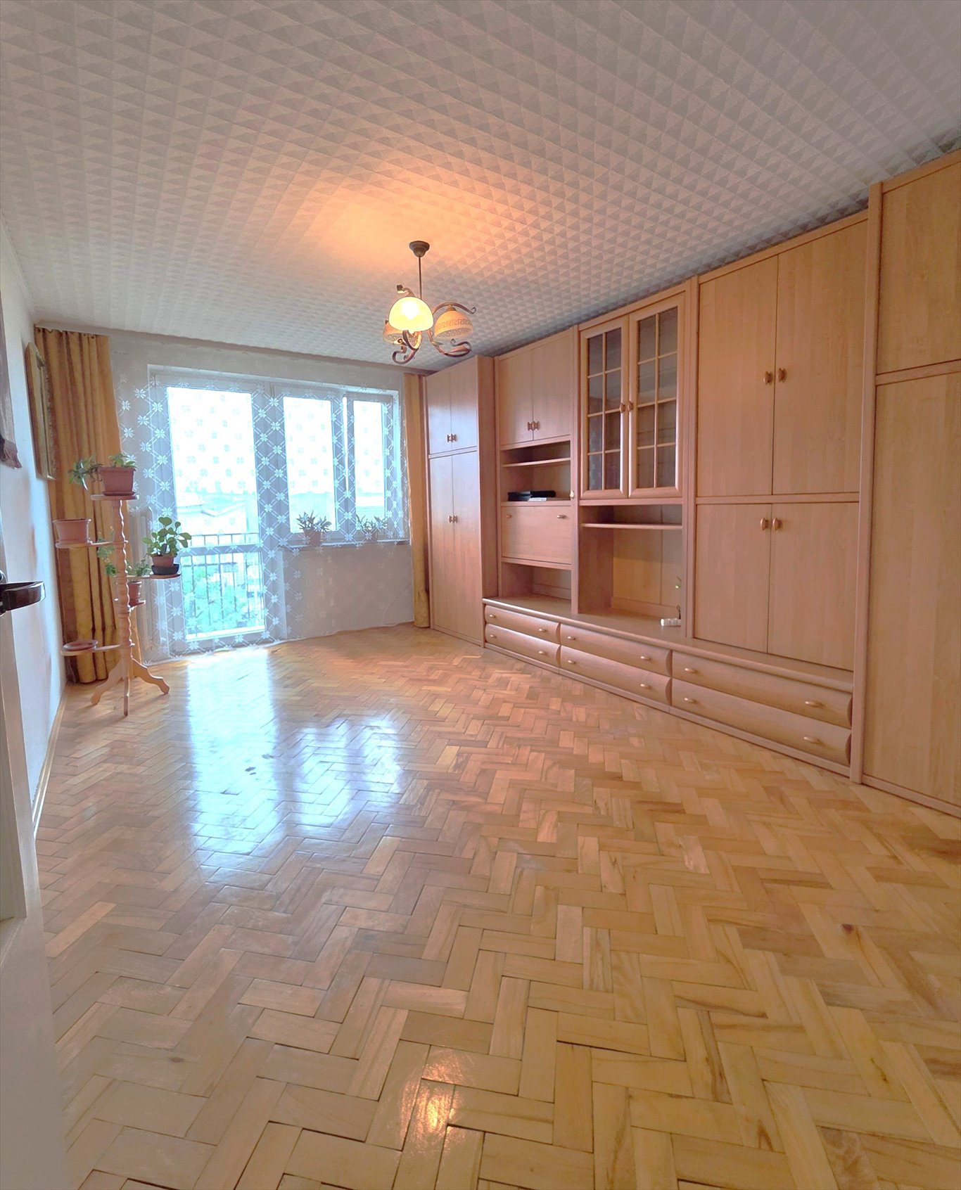 Mieszkanie dwupokojowe na sprzedaż Krosno  45m2 Foto 1