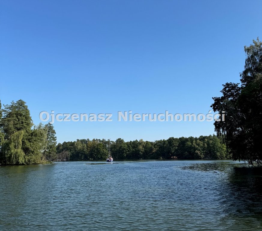 Działka z linią brzegową w Samociążku – 2545 m², media w sąsiedztwie Samociążek  2 546m2 Foto 1