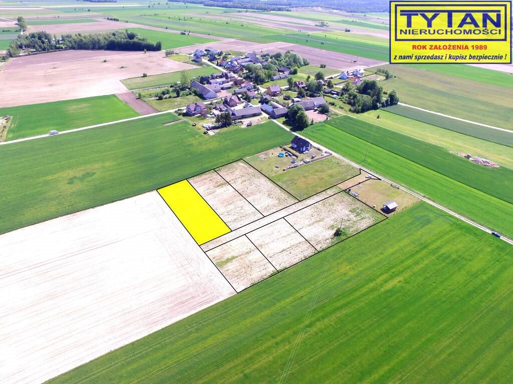 Działka budowlana 1410 m2 w Wyrzykach, spokojna okolica Wyrzyki  1 410m2 Foto 1