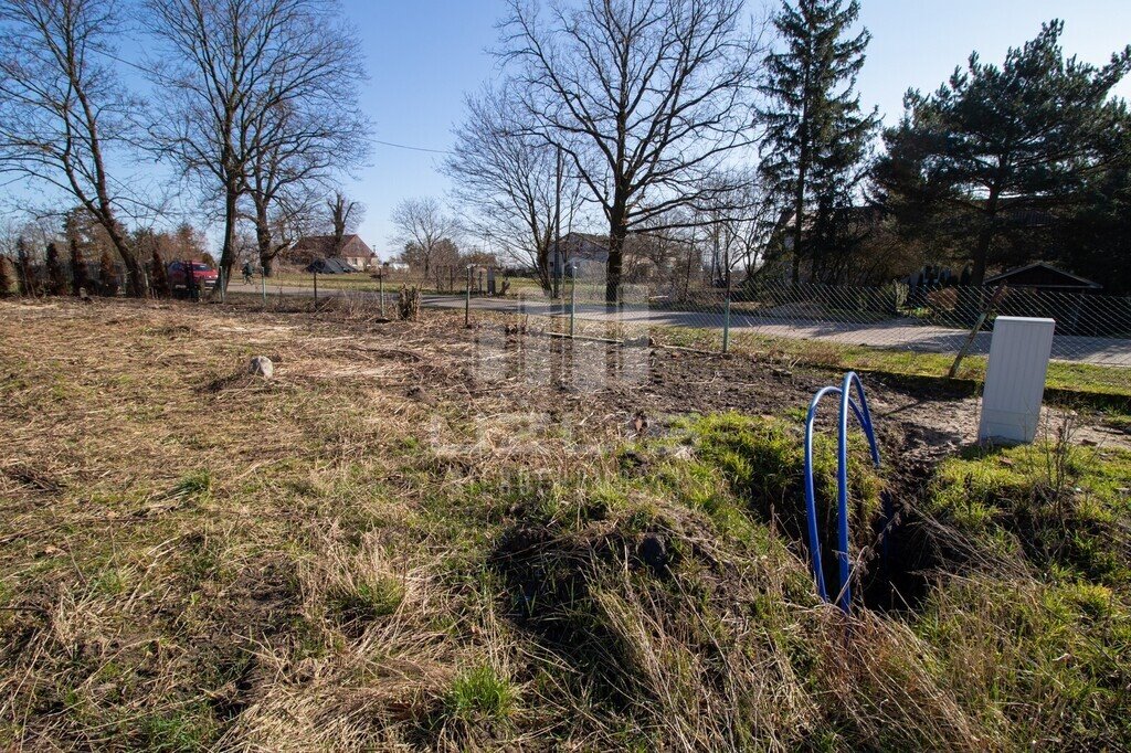 Działka budowlana na sprzedaż Nowy Staw  1 000m2 Foto 2