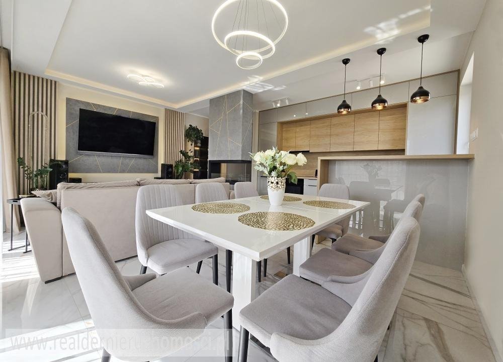 Zapraszam do słonecznego apartamentu 55 m² z balkonem i miejscami parkingowymi Zielona Góra, Zacisze  55m2 Foto 1