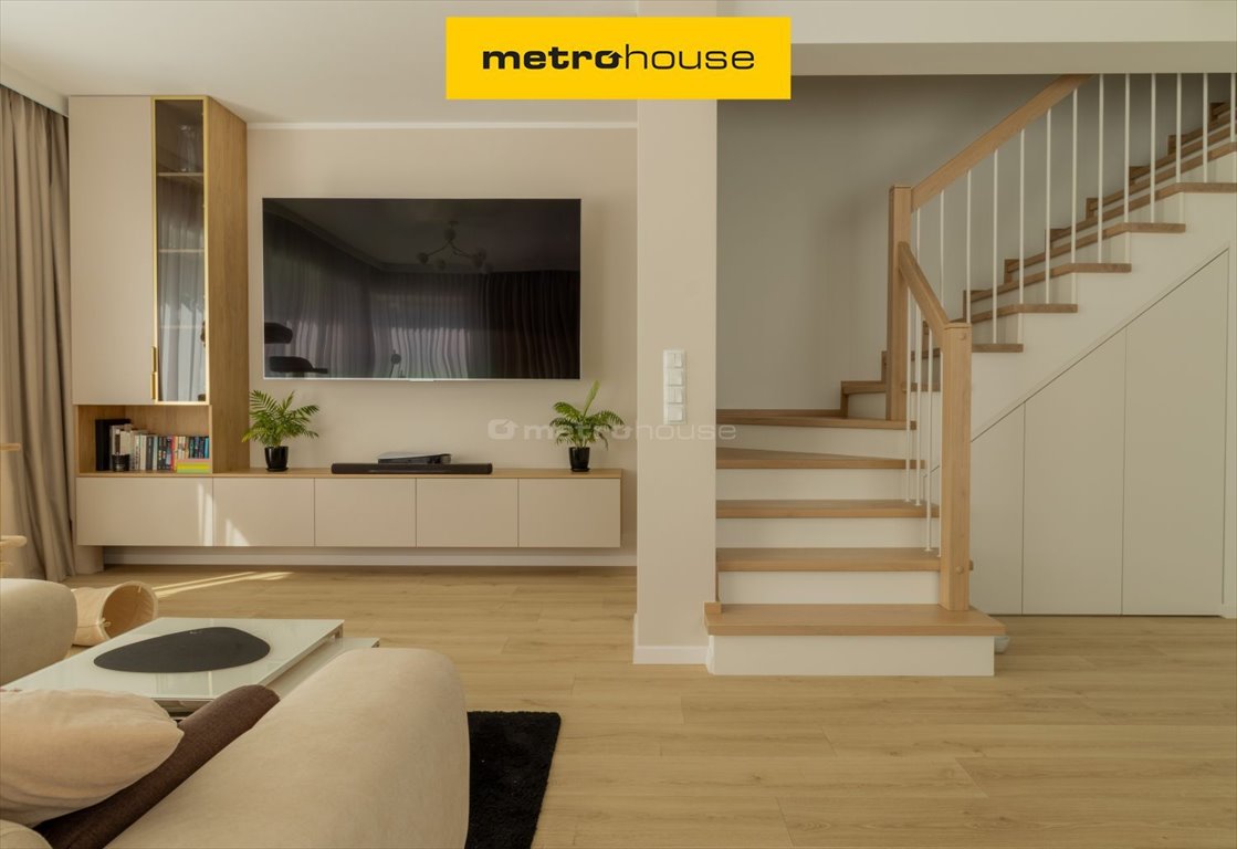 Przestronny dom 142 m² z dużą działką 1253 m² - skandynawski styl Kuklówka Zarzeczna  143m2 Foto 1