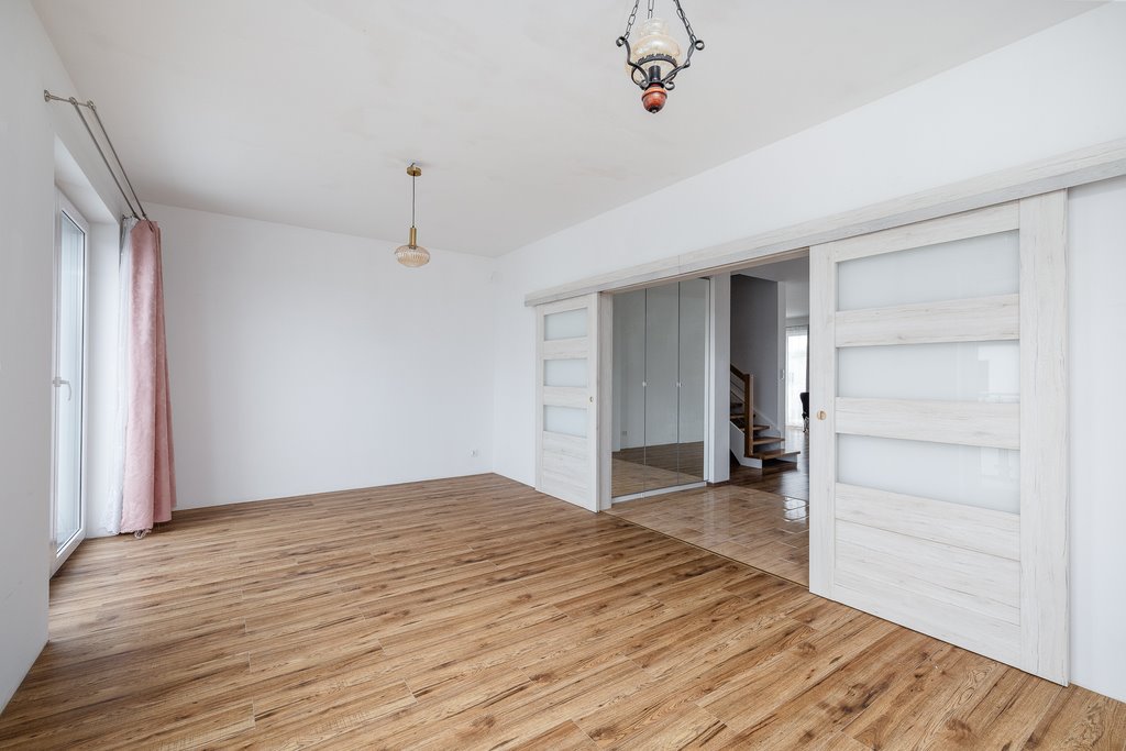 Dom 195 m² z kominkiem i balkonem w Kosakowie polecam Kosakowo, Kminkowa  195m2 Foto 1