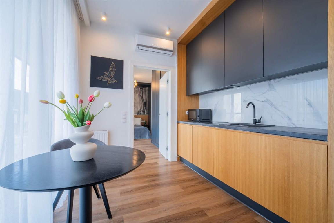 Nowoczesny 40 m² apartament z tarasem w Mokotowie polecam! Warszawa, Mokotów Służewiec, Cybernetyki  40m2 Foto 1