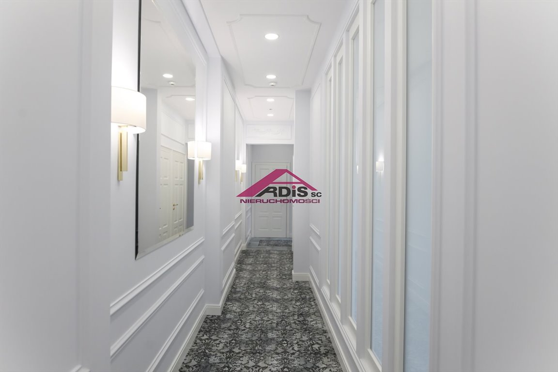 Lokal użytkowy w prestiżowej kamienicy, klimatyzacja, patio Warszawa, Śródmieście, Centrum  156m2 Foto 1