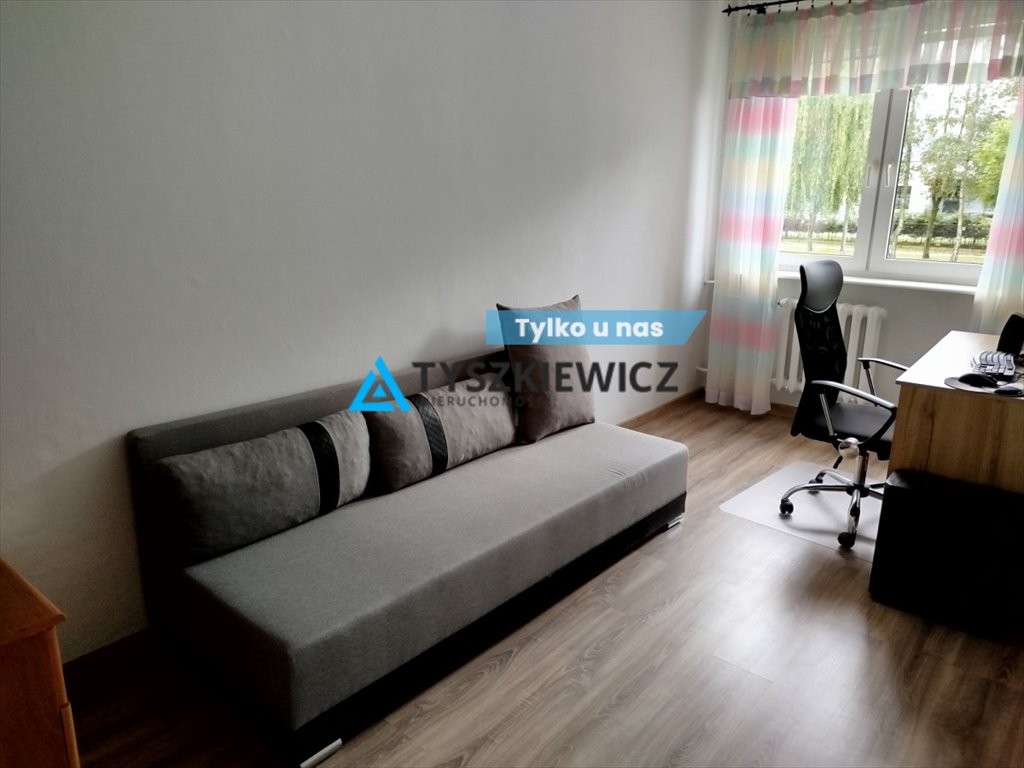 Mieszkanie trzypokojowe na wynajem Starogard Gdański, Aleja Jana Pawła II  49m2 Foto 1