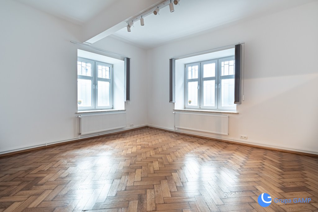 Przestronne 80m² mieszkanie w centrum Krakowa z 4 pokojami Kraków, Półwsie Zwierzynieckie, Półwsie Zwierzynieckie, Władysława Syrokomli  80m2 Foto 1
