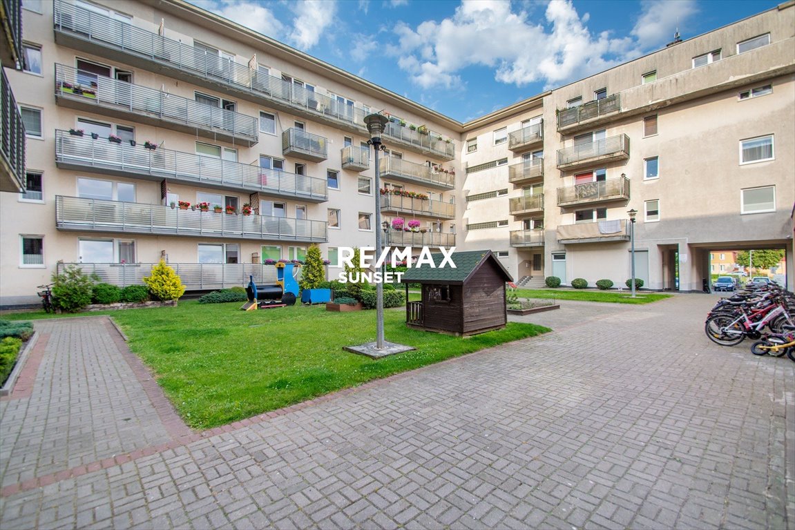 Mieszkanie dwupokojowe na sprzedaż Kołobrzeg, Helsińska 2d  51m2 Foto 1