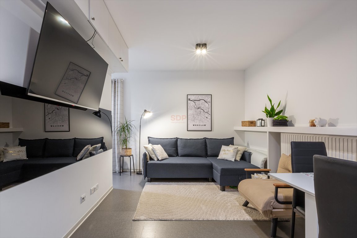 Kawalerka na wynajem Wrocław, Krzyki, Brochów, Koreańska  27m2 Foto 1