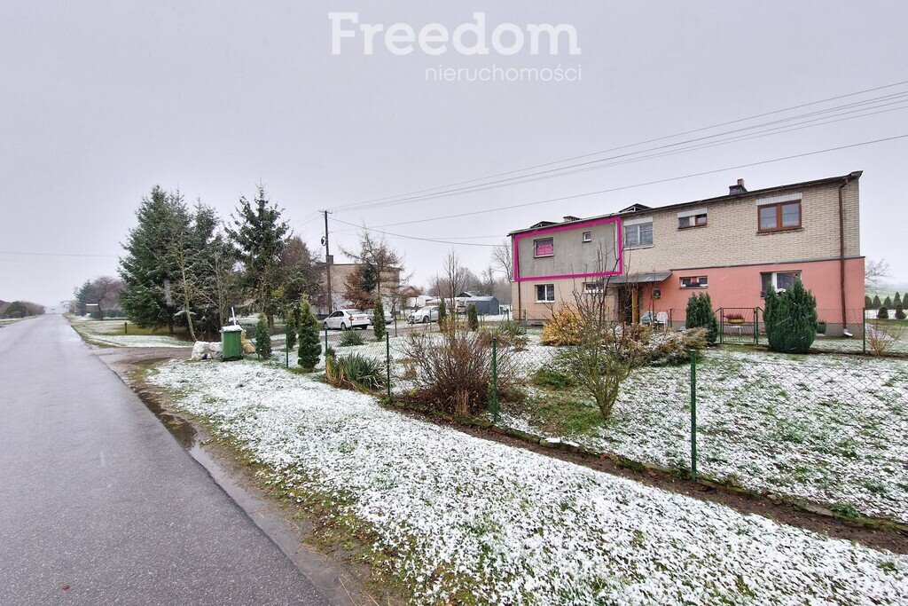 Mieszkanie dwupokojowe na sprzedaż Holeszów  55m2 Foto 1