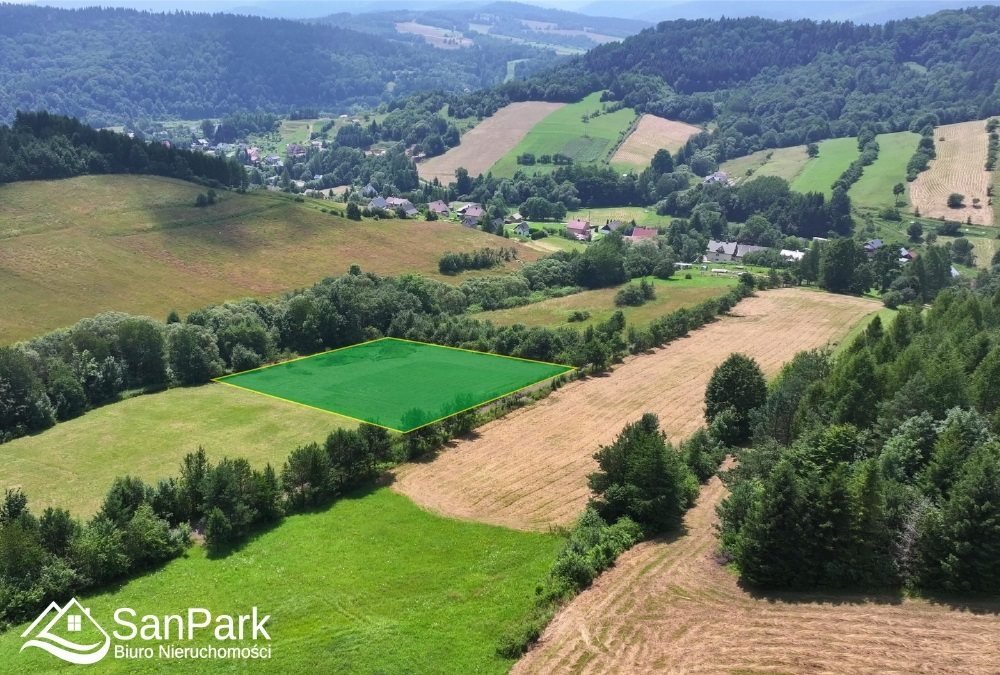 Do sprzedania działka 51 arów z warunkami zabudowy w Bieszczadach Rybne  5 100m2 Foto 1