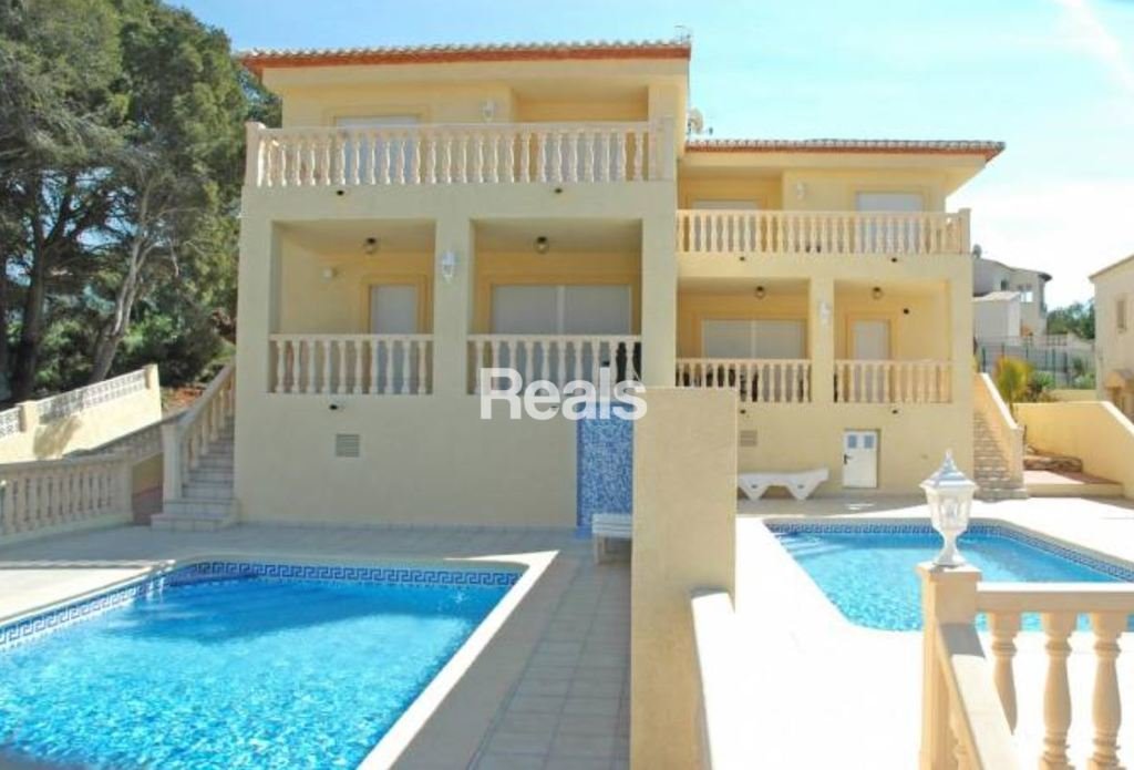 Willa z basenem i tarasami, 5 pokoi, klimatyzacja Hiszpania, Alicante  173m2 Foto 1