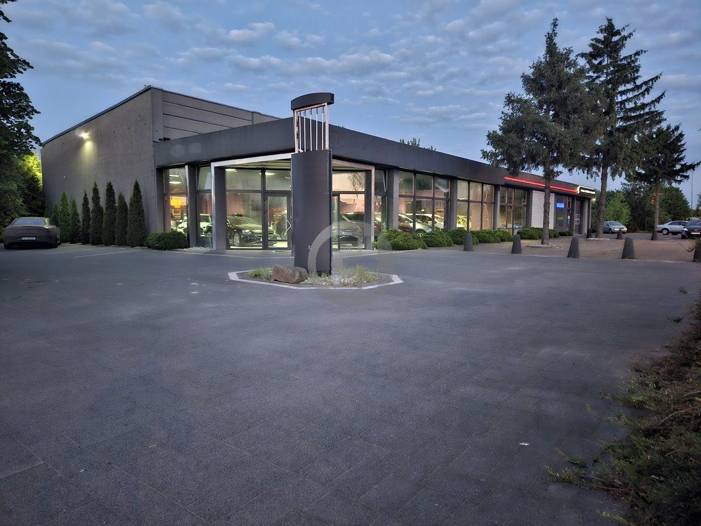 Lokal handlowy 407 m2 - duży potencjał i ekspozycja Gorzów Wielkopolski, Zakanale  408m2 Foto 1