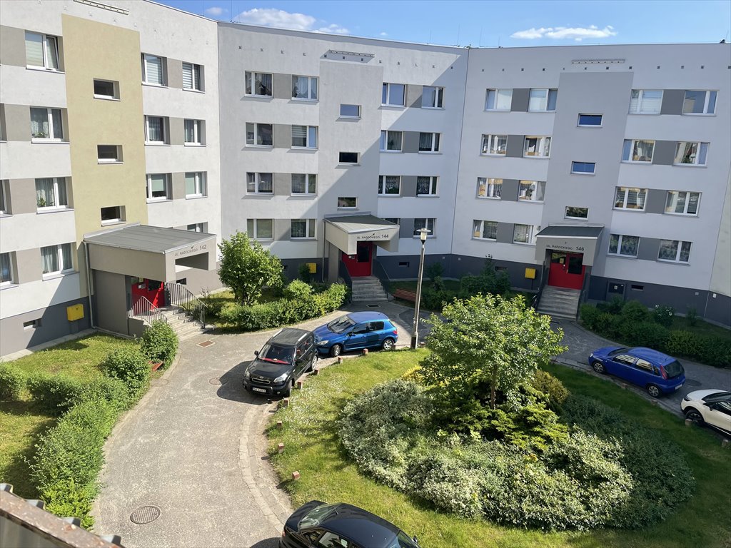 Sprzedam mieszkanie czteropokojowe Katowice Piotrowice Odrodzenia