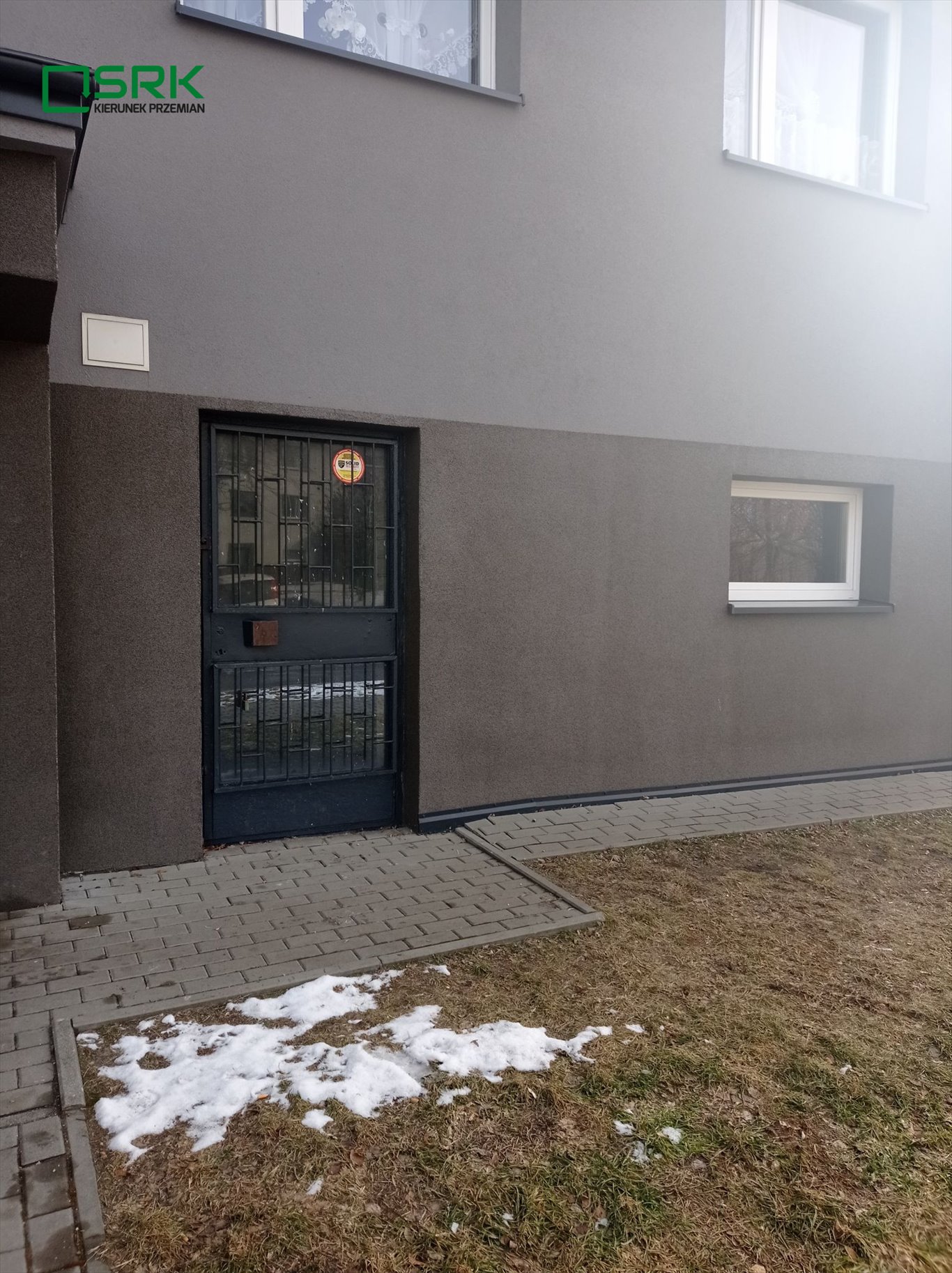 Lokal użytkowy do wynajęcia w Sosnowcu – 14,63 m2, trzy pomieszczenia Sosnowiec, Wagowa 104  15m2 Foto 1