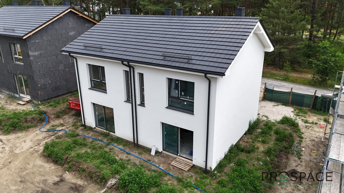 Polecam nowoczesny dom 73 m² z ogródkiem i lasem za tarasem Płoty  73m2 Foto 1