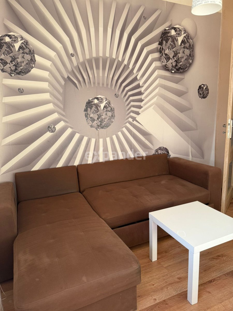 Mieszkanie trzypokojowe na sprzedaż Częstochowa, Aleja Wolności  40m2 Foto 1