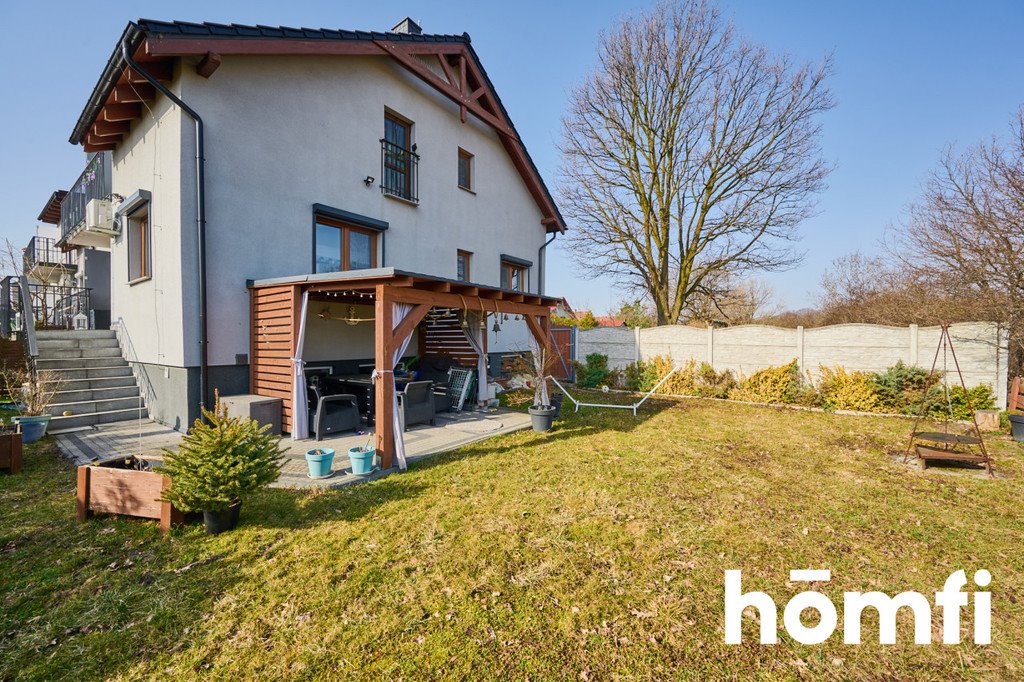 Dom z ogrodem i garażem w Oławie - polecam Oława, Wilcza  159m2 Foto 1