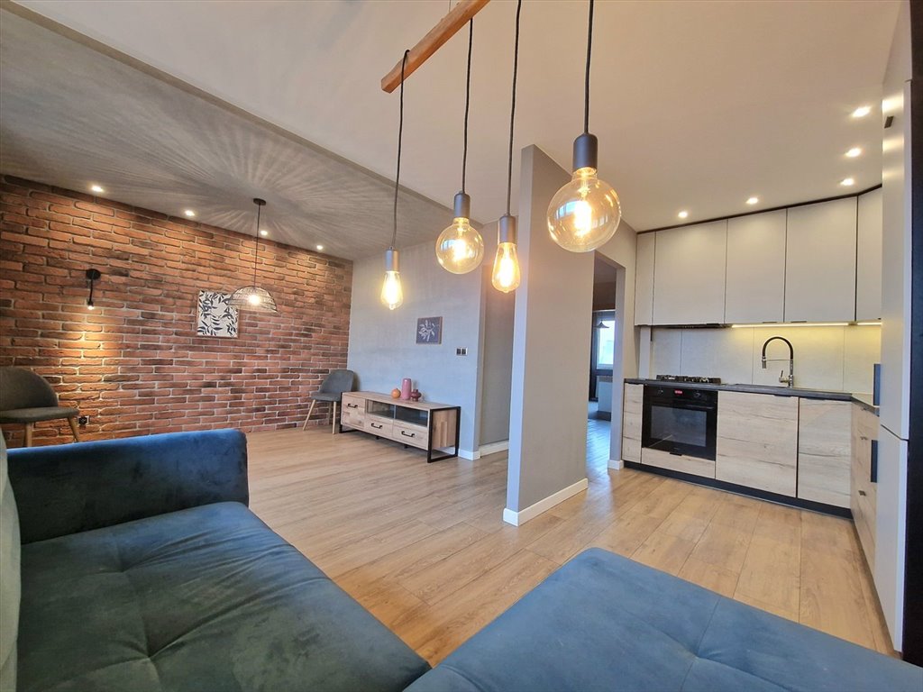 Mieszkanie trzypokojowe na wynajem Rydułtowy, Orłowiec  54m2 Foto 1