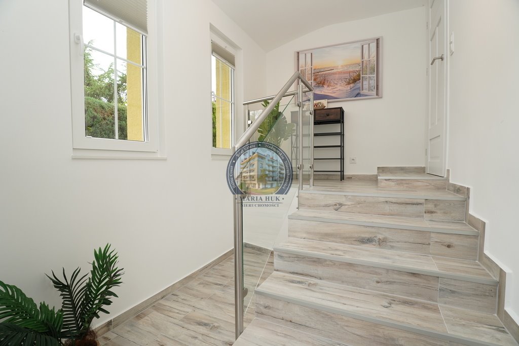 Dziwnów, 125 m² z ogrodem i poddaszem – blisko morza Dziwnów, Dziwna 20 b  125m2 Foto 1