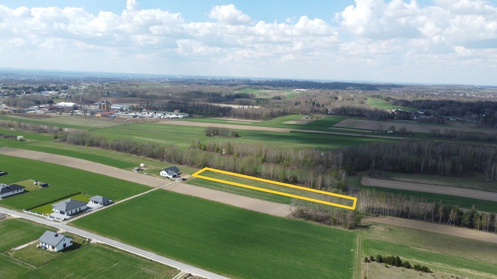 Działka 33 ar z mediami i lasem w Ładnej - spokojna okolica Ładna  3 371m2 Foto 1