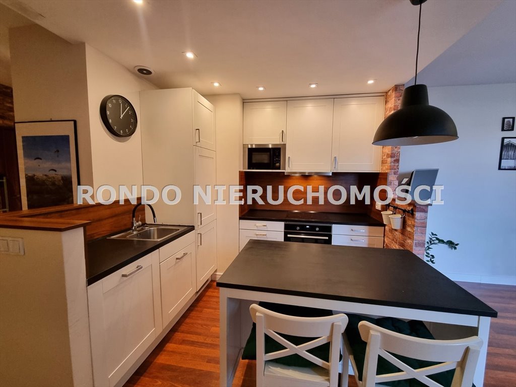 Nowoczesne 2-pokoje z widokiem na Odrę w Angel Wings Wrocław, Stare Miasto  53m2 Foto 1