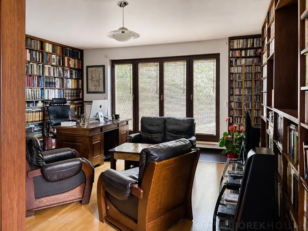 Na sprzedaż przestronne 104,9 m² dwupoziomowe mieszkanie z ogródkiem Warszawa, Wilanów, Syta  105m2 Foto 1