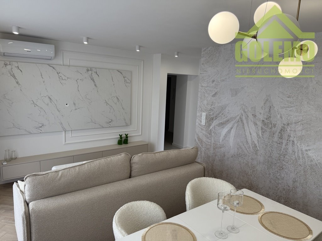 Mieszkanie trzypokojowe na sprzedaż Częstochowa, Jana III Sobieskiego  56m2 Foto 1